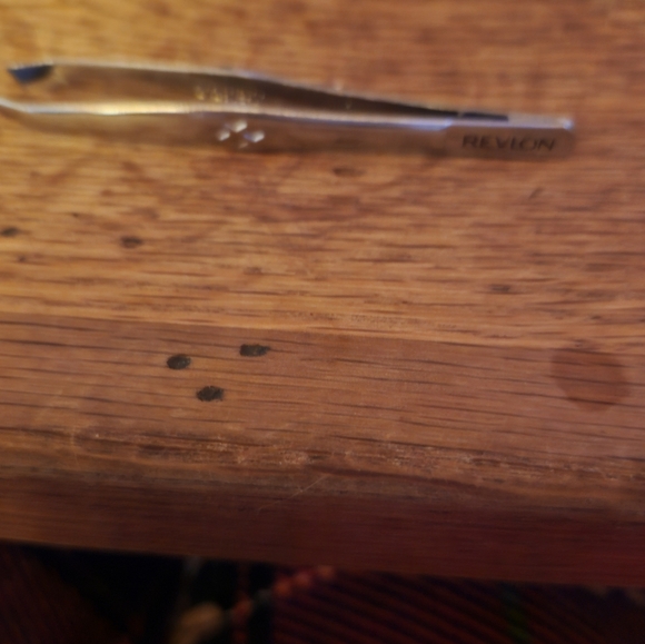 5/5`.00 Tweezers - Picture 2 of 4